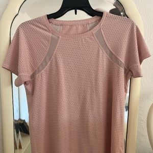 Athleta running shirt